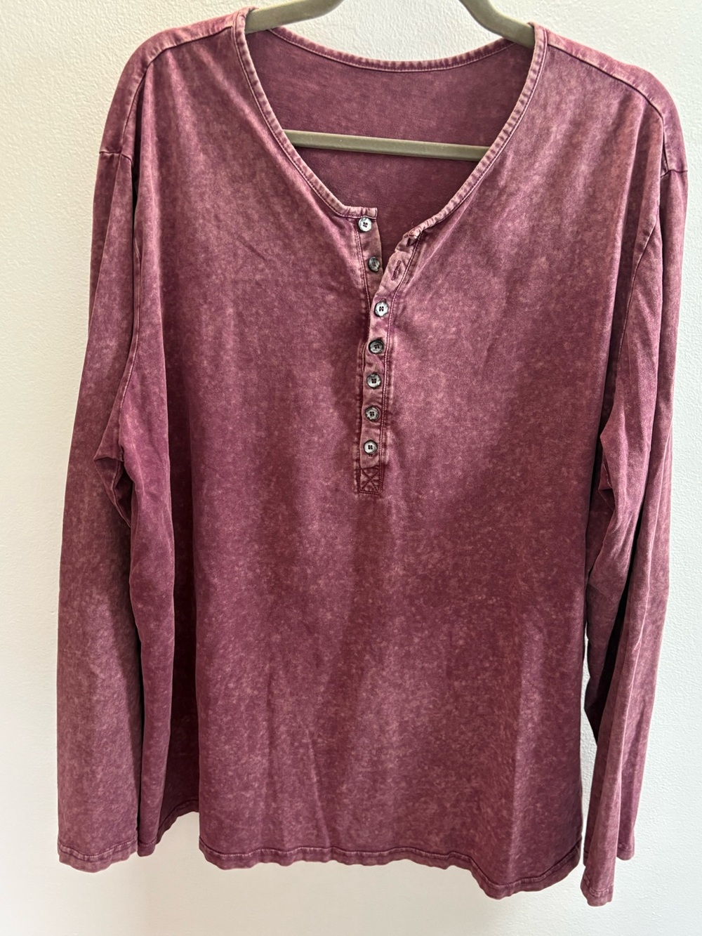 Red/Purple Long Sleeve Henley T-shirt XXL